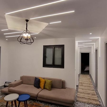 Alex Gate Apartment - Families Only Alexandria Bagian luar foto
